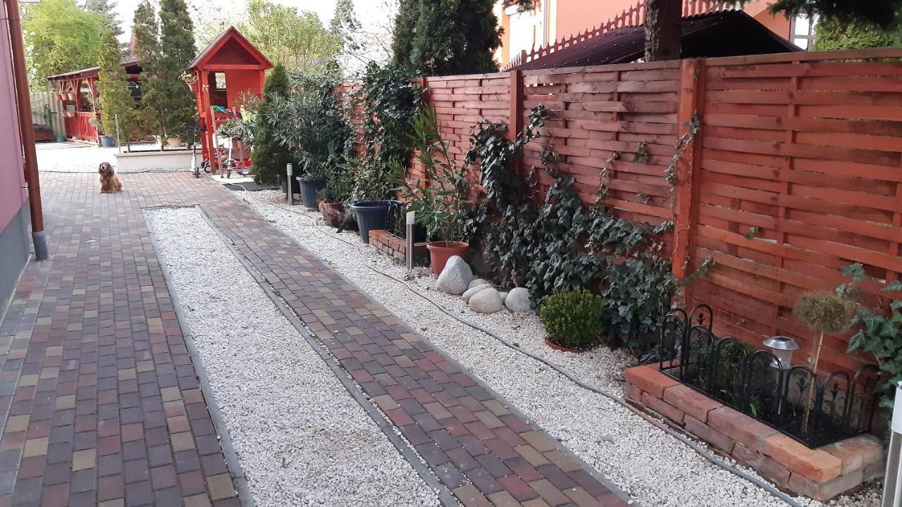 Alom Apartman Hajdúszoboszló 외부 사진