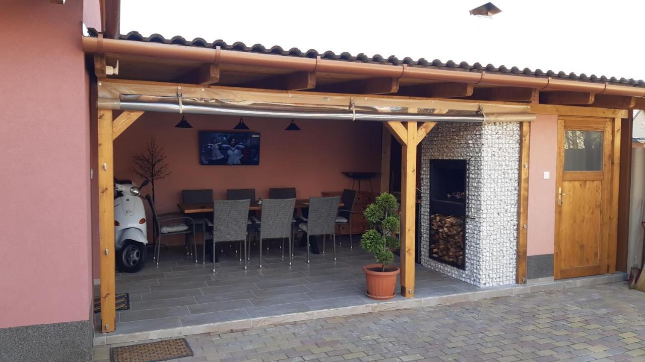 Alom Apartman Hajdúszoboszló 외부 사진